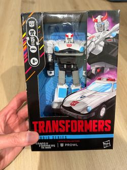Transformers Studio Series MTMTE Collection Prowl