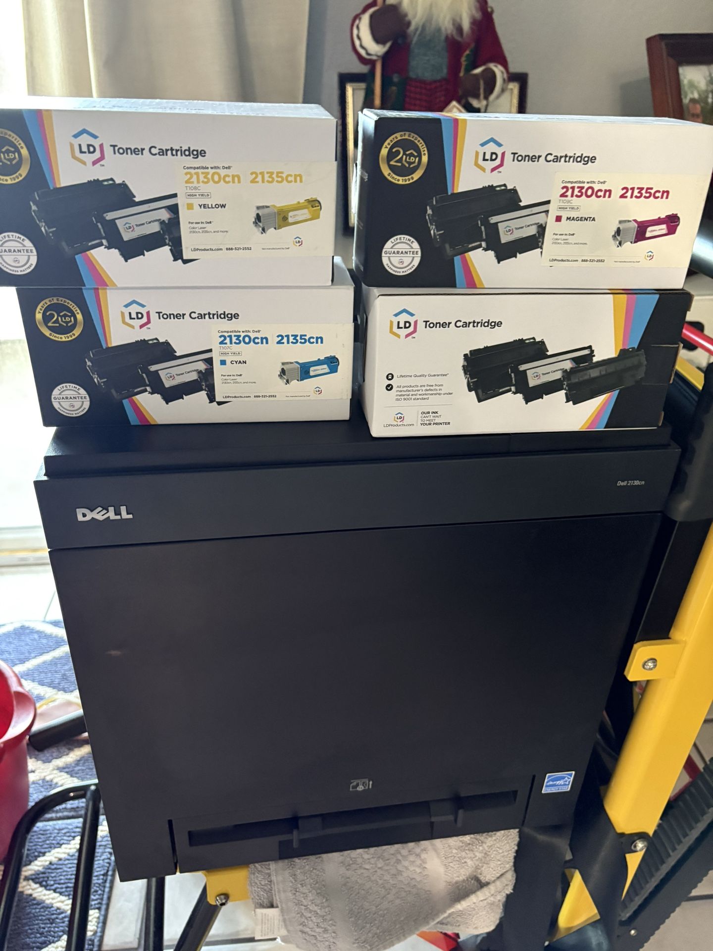Dell 2130CN Color Laser Toner Printer-Like New, Cords, Set Of 4 High Yield Toners