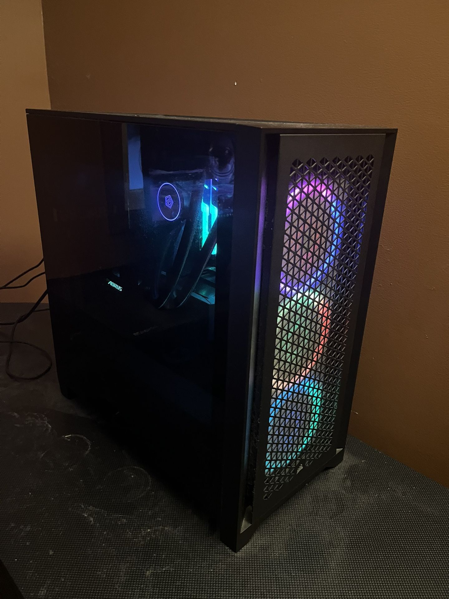 AIO Gaming / Streaming PC With Aorus 3060ti, I7 10700kf, 32gb DDR4 ram, 1000W ASUS Power Supply