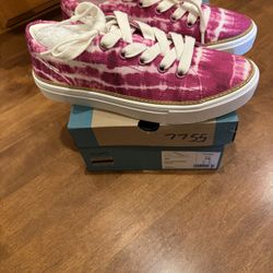 Woman’s New Toms Alex Canvas Sneakers Shipping Available 