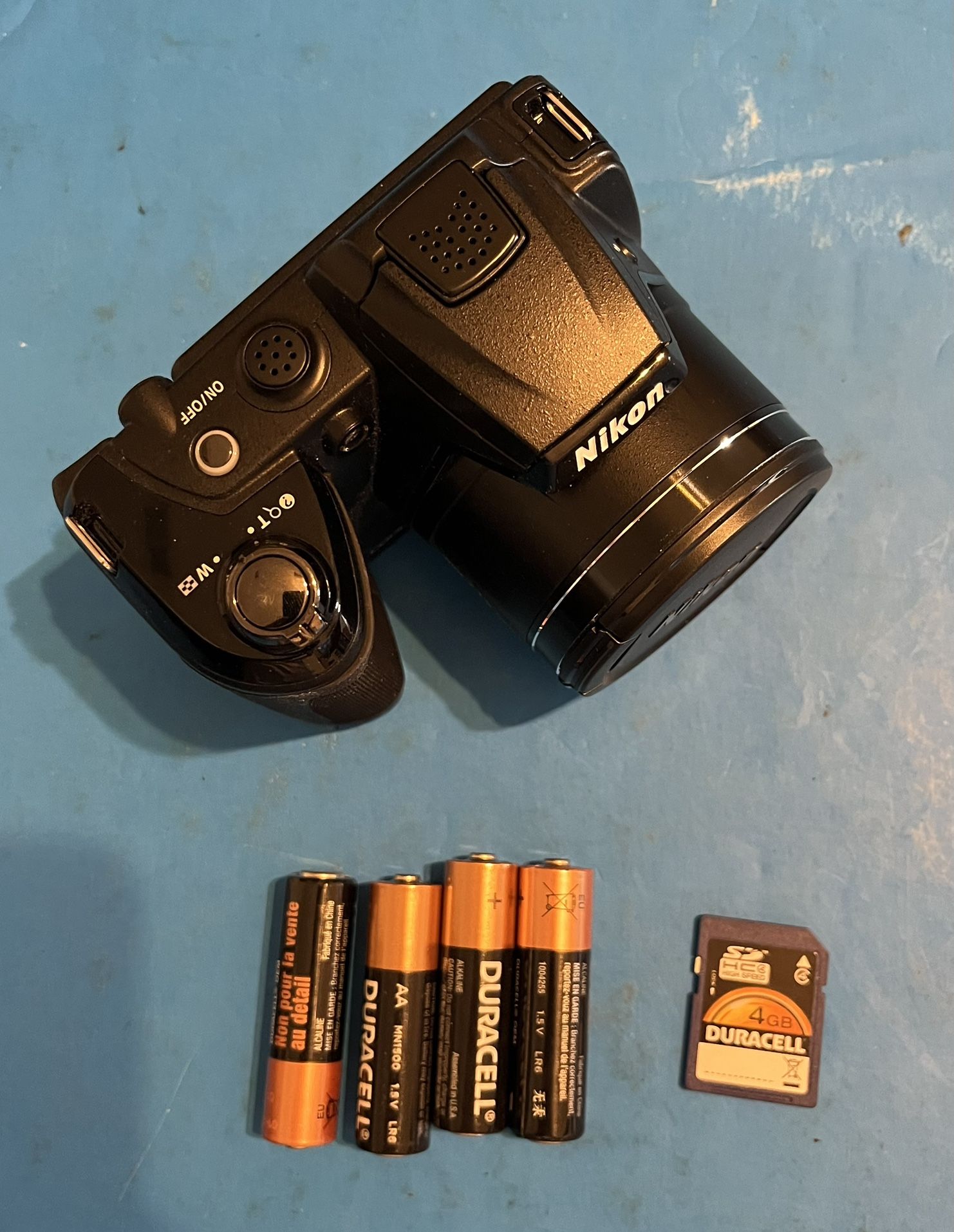 excellent Nikon Coolpix L310 Compact Digital Camera 14MP 21x Zoom - Black bundle