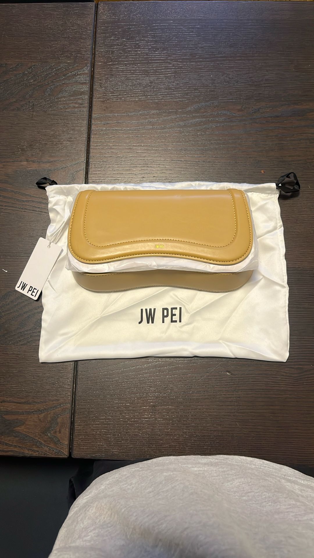 JW PEI Women’s Shoulder Bag