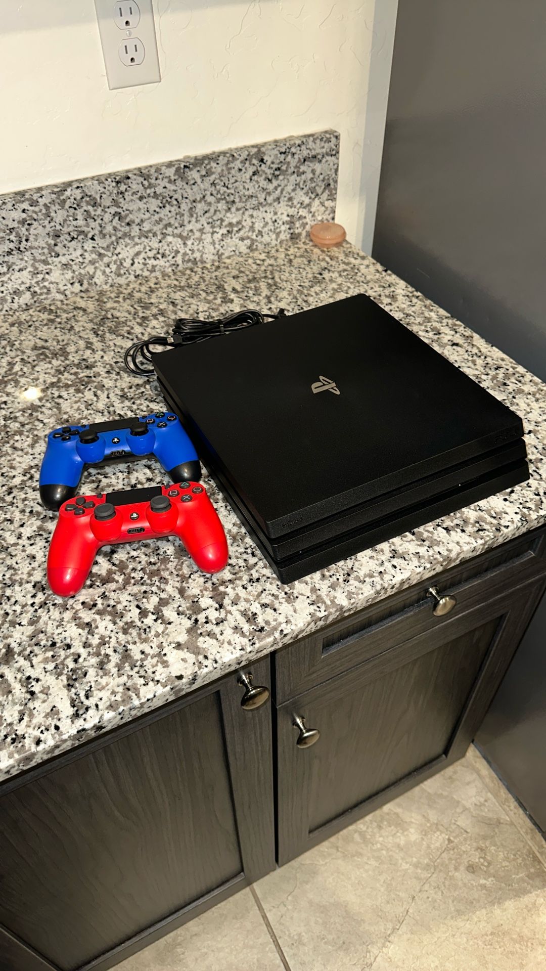 PS4 PRO
