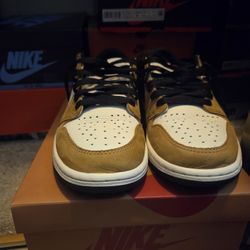 Jordan 1 Low Sz 8.5
