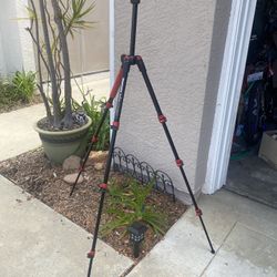 Manfrotto Camera Tripod 