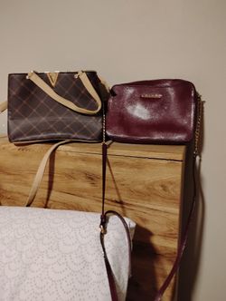 Two Brand New Purse Grassi. Michael Kors 