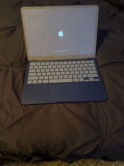 Apple - MacBook Neo