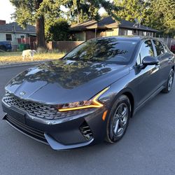 2021 KIA K5