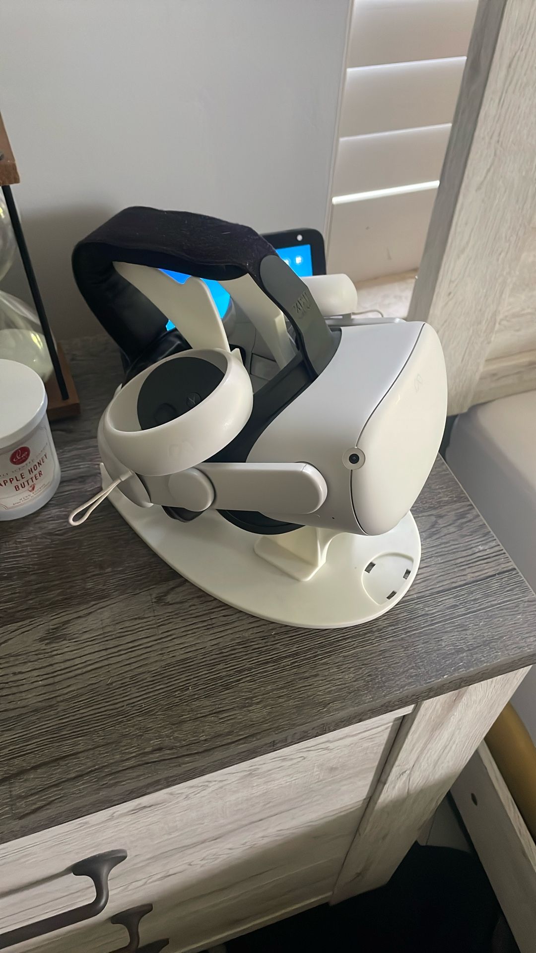 Oculus Quest 2 (with Head Strap)