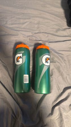 Gatorade Water Bottles – Set of 2