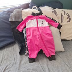 Infant Girl's Jordan 1 Piece Sweat Suit