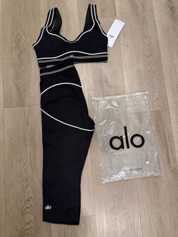 Alo Yoga Black Piped Sports Bra & High-Waist Legging