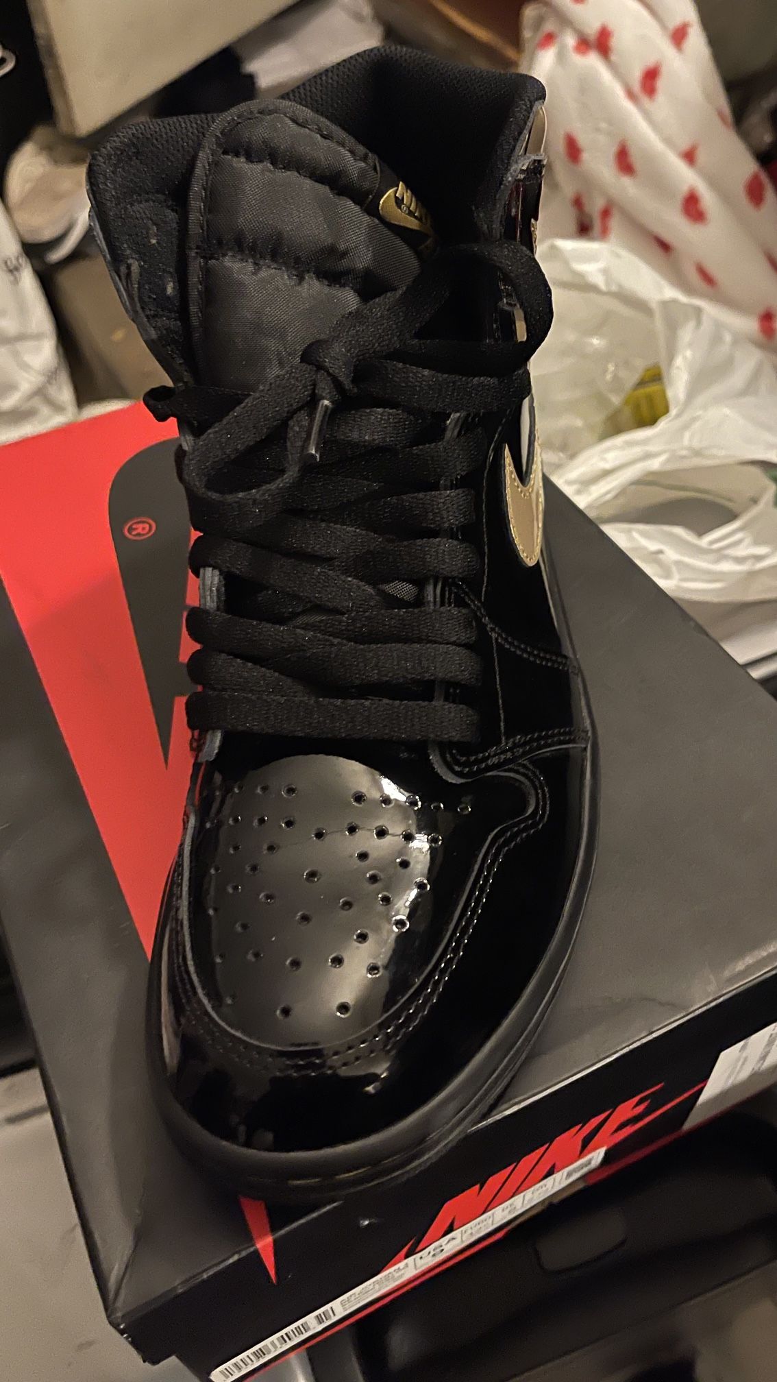 Men Jordan’s 1s