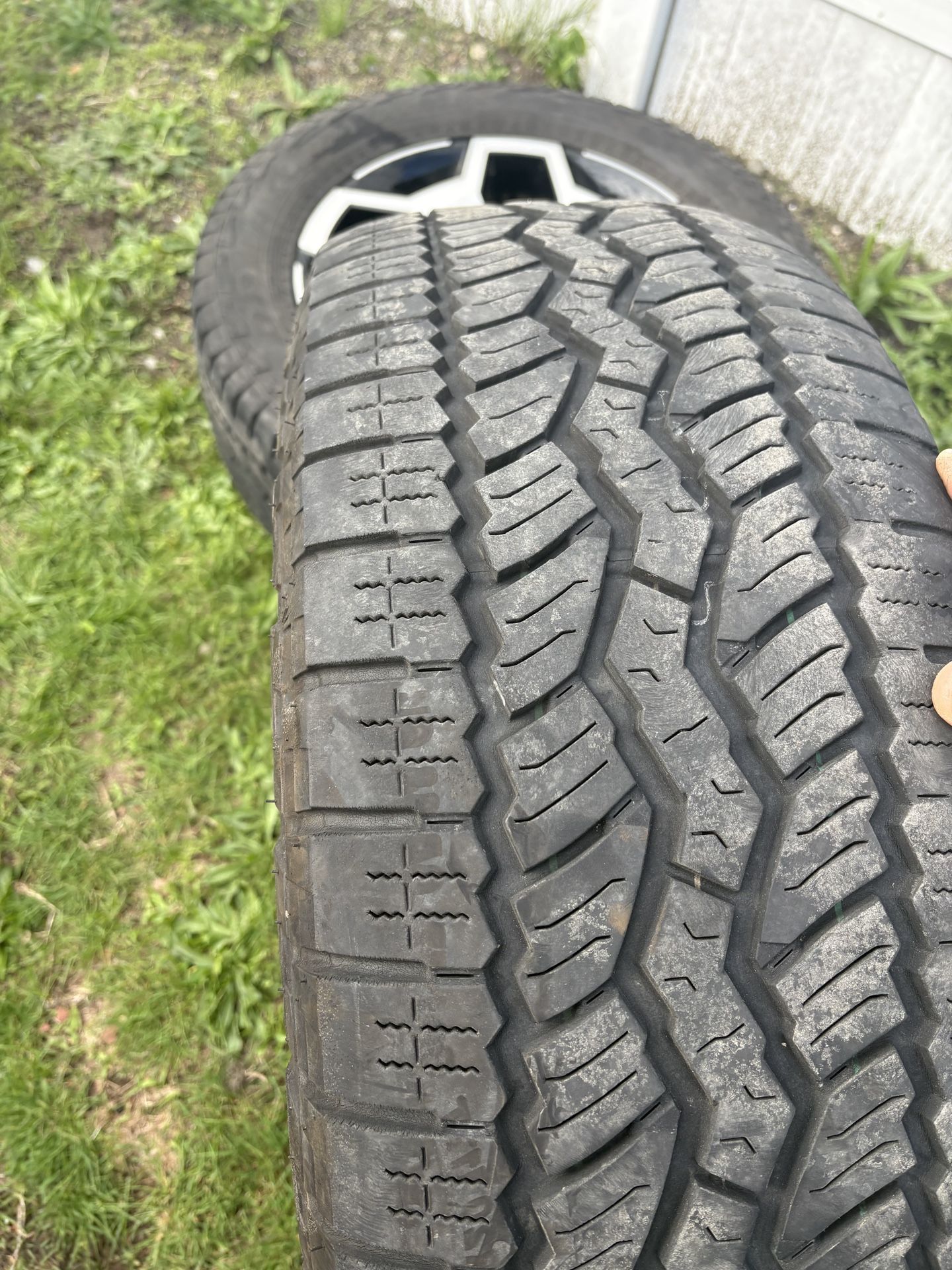 Tire And Rims Hyundai Santa Cruz
