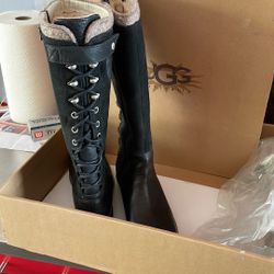 UGG Smithfield Boot
