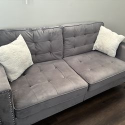 Couch and dining set for sell
