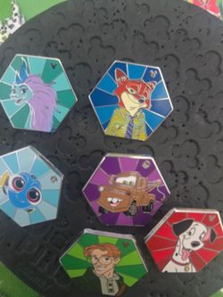 Disney pins
