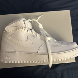 Assorted Sneakers For Sale