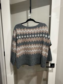 Lane Bryant Gray, Beige & White Zigzag Crewneck Sweater