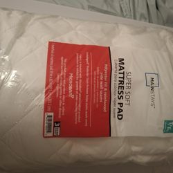 Twin Size Matress Pad Never Opened 