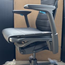 🍀BRAND NEW!🍀HERMAN MILLER LOGITECH X GAMING EMBODY, DESK CHAIRS, OFFICE CHAIRS