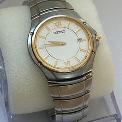 SEIKO Quartz Two-Tone Sapphire Unisex Wristwatch - Rare