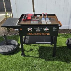 2 Burner Blackston Griddle Propane Used 2x