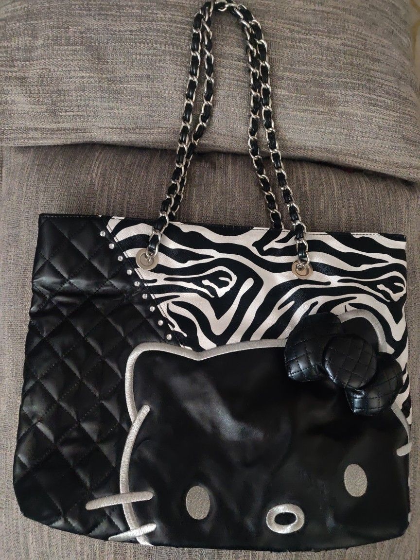 Loungefly's Hello Kitty Purse Nightclub Bag