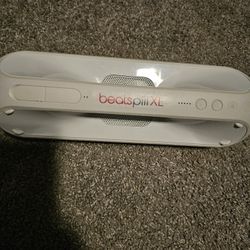 Beats Pill XL 
