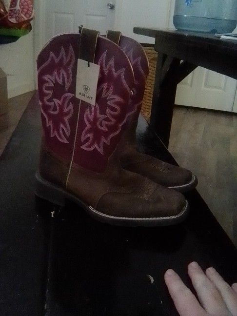 Pink Ariat Women's Boots
