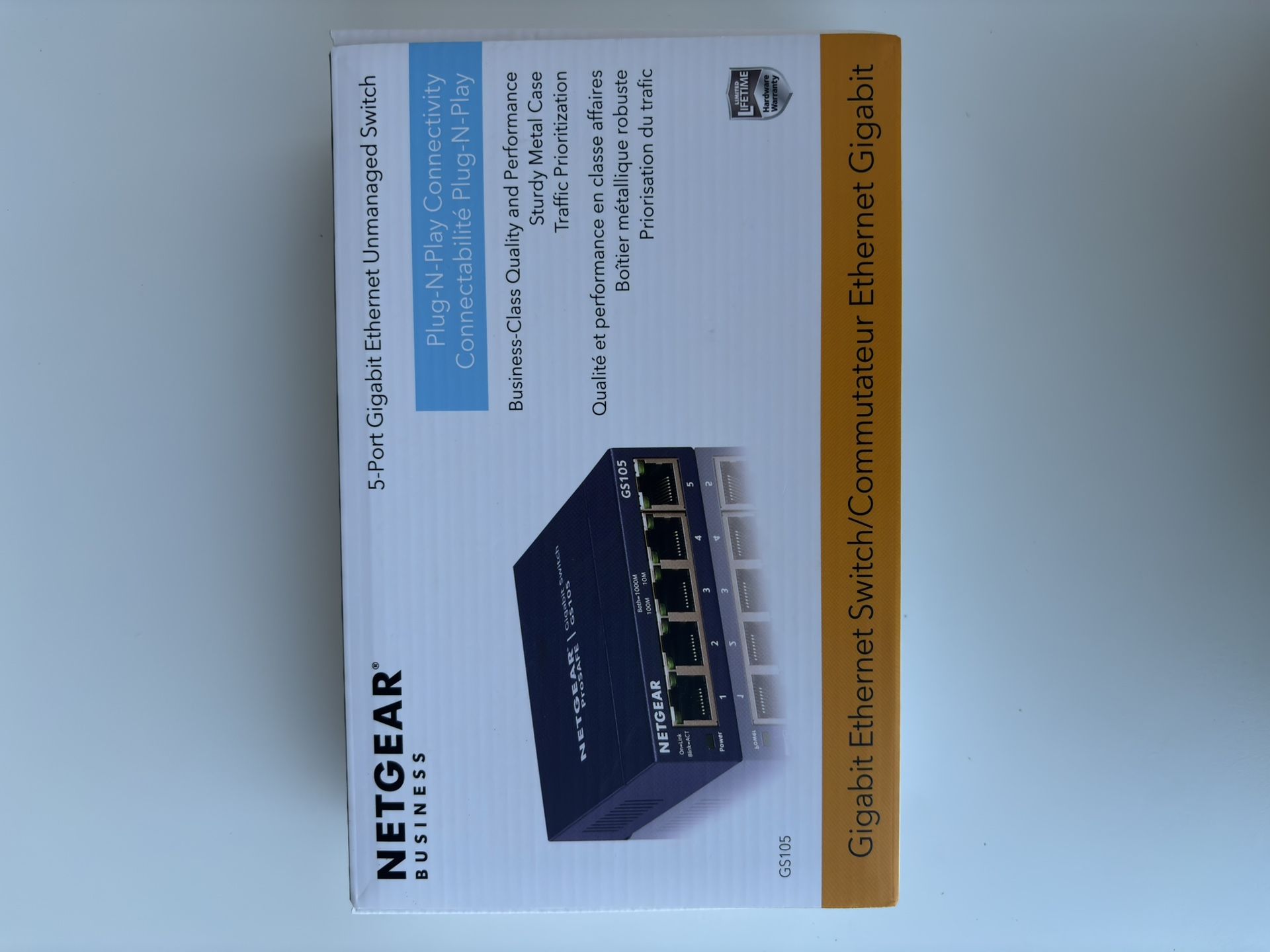 NETGEAR GS105NA — 5-Port Gigabit Switch — Open-Box (New in Box)