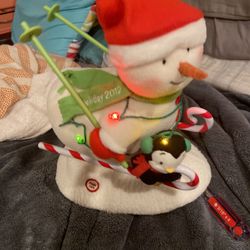 Hallmark Snowman And Penguin 