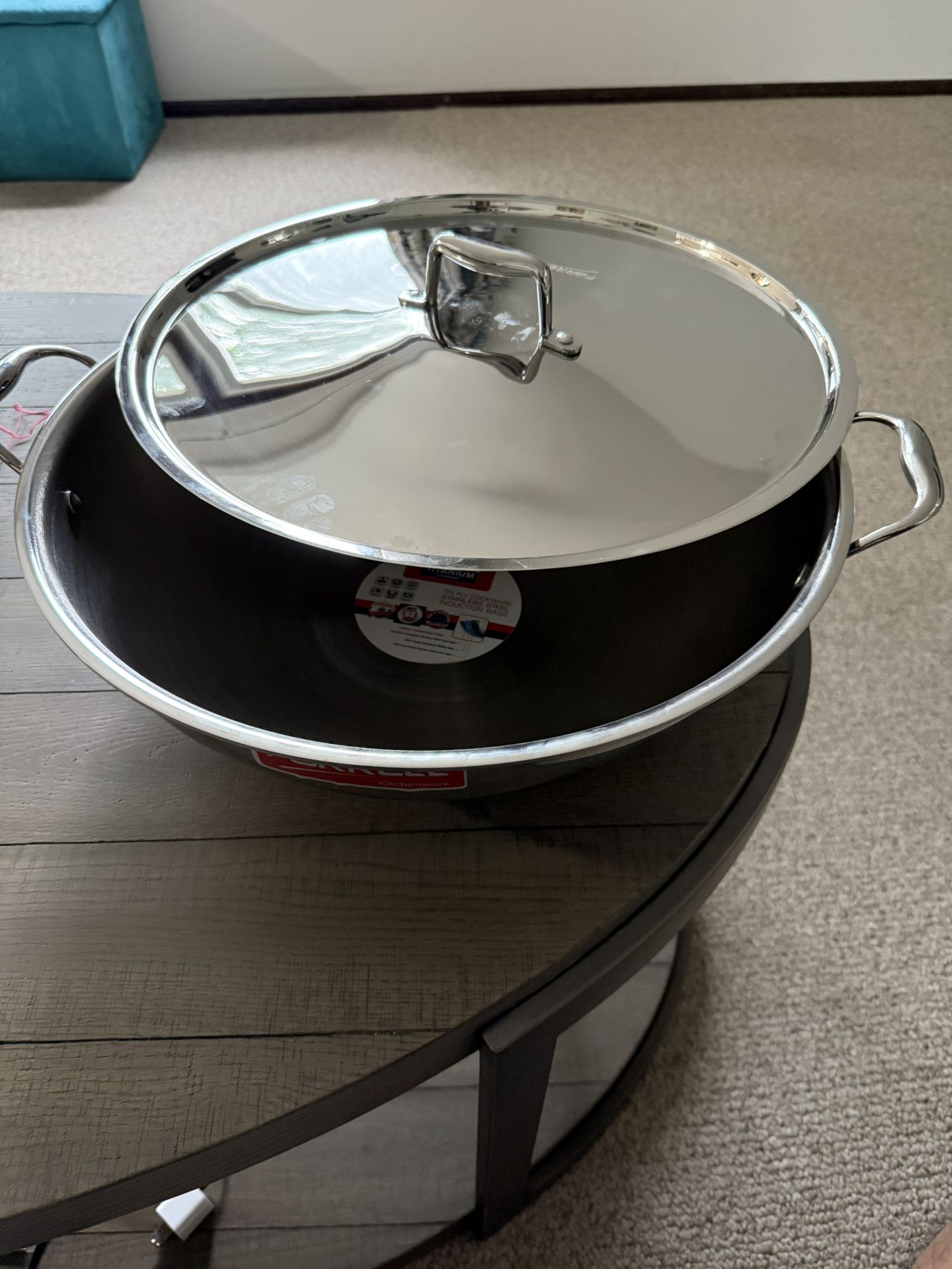 Stainless Steel Wok With Cover