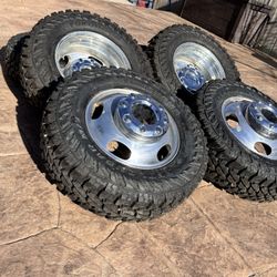 2019 Ford F350 Dually Rims & LT 245 75 17 Mud Terrain tires.  