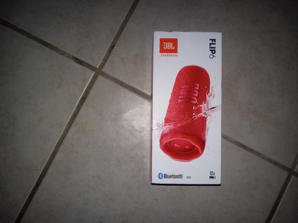 JBL New Speaker Flip 6