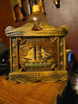 Mariner's Inn 1763 Vintage Cast Metal Lamp
