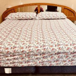 King Bed With Mattress,box Spring,headboard And Metal Frame 