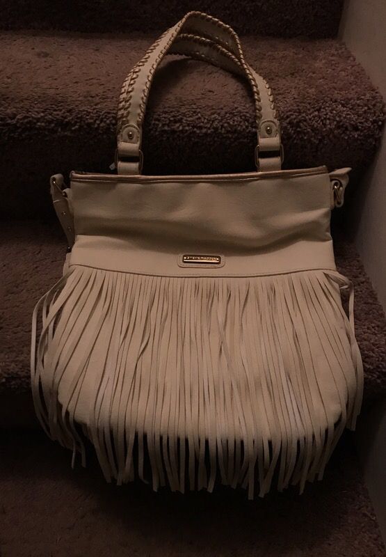 Fringed pocketbook