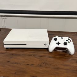 Xbox One S - 512 GB