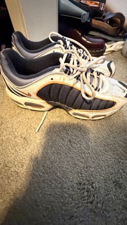 Nike Air Navy blue and white womens