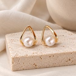 Gold tone earrings- New