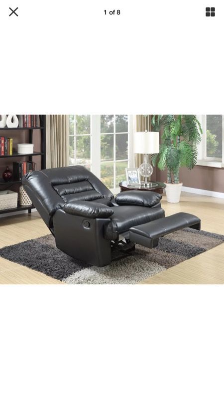 Serta Massage Chair Large Black Recliner.