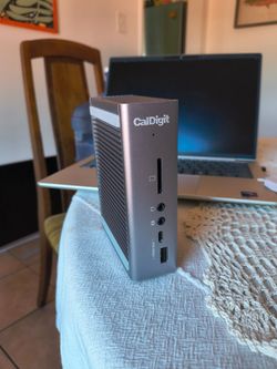 Cal Digit Thunderbolt Station 3 Plus docking station