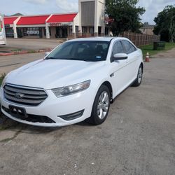 2014 Ford Taurus