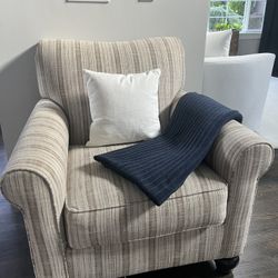 Arm Chair 
