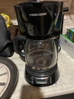 Black & Decker coffee pot black