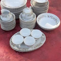ROSE BRIAR FINE CHINA SET READY FOR THE HOLIDAYS AND MORE $2500 FINAL PRICE NO OFFERS THX