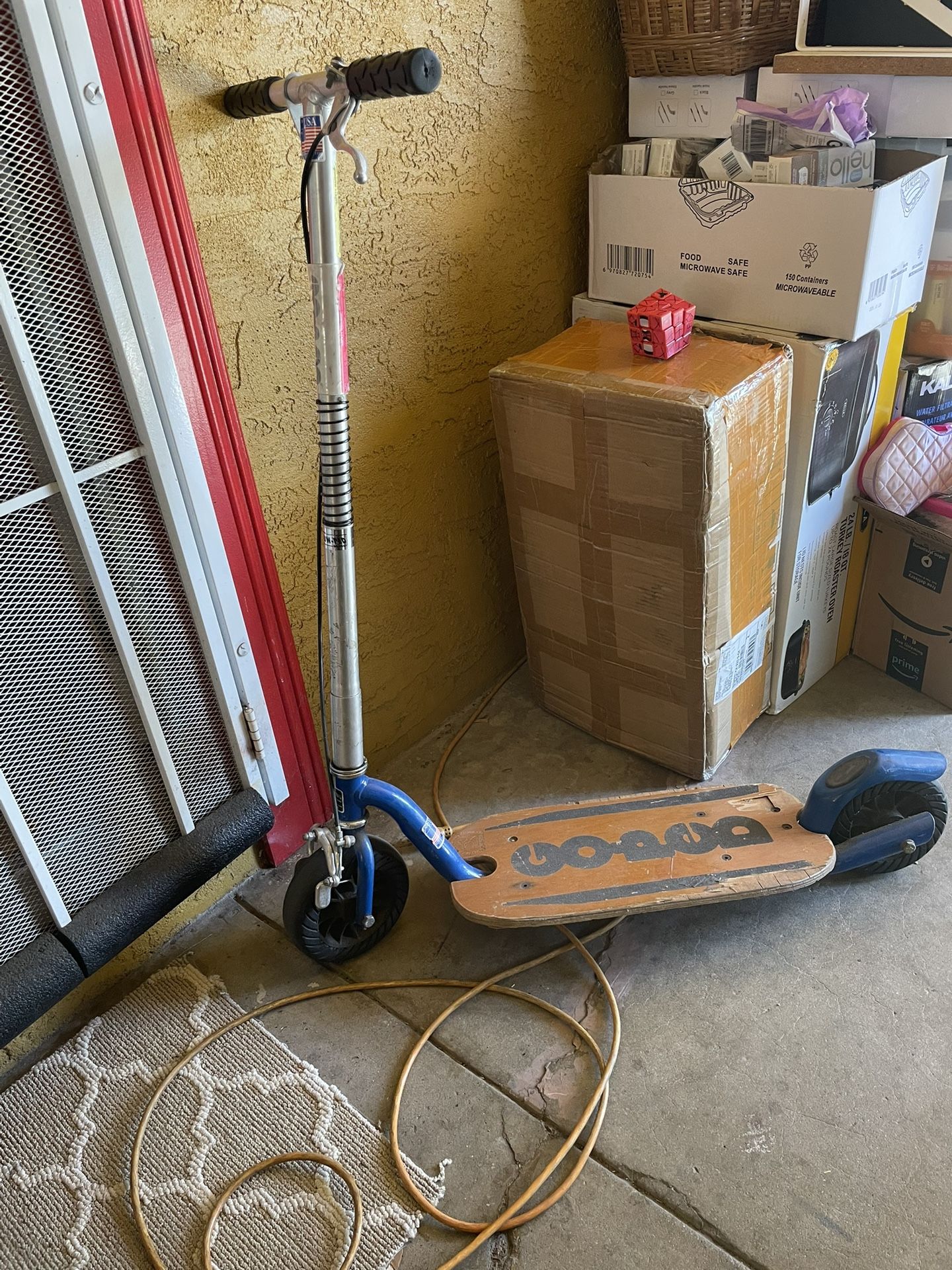 BEAUTIFUL GO-PED GROW-PED BODY POWERED FOLDING PUSH KICK SCOOTER