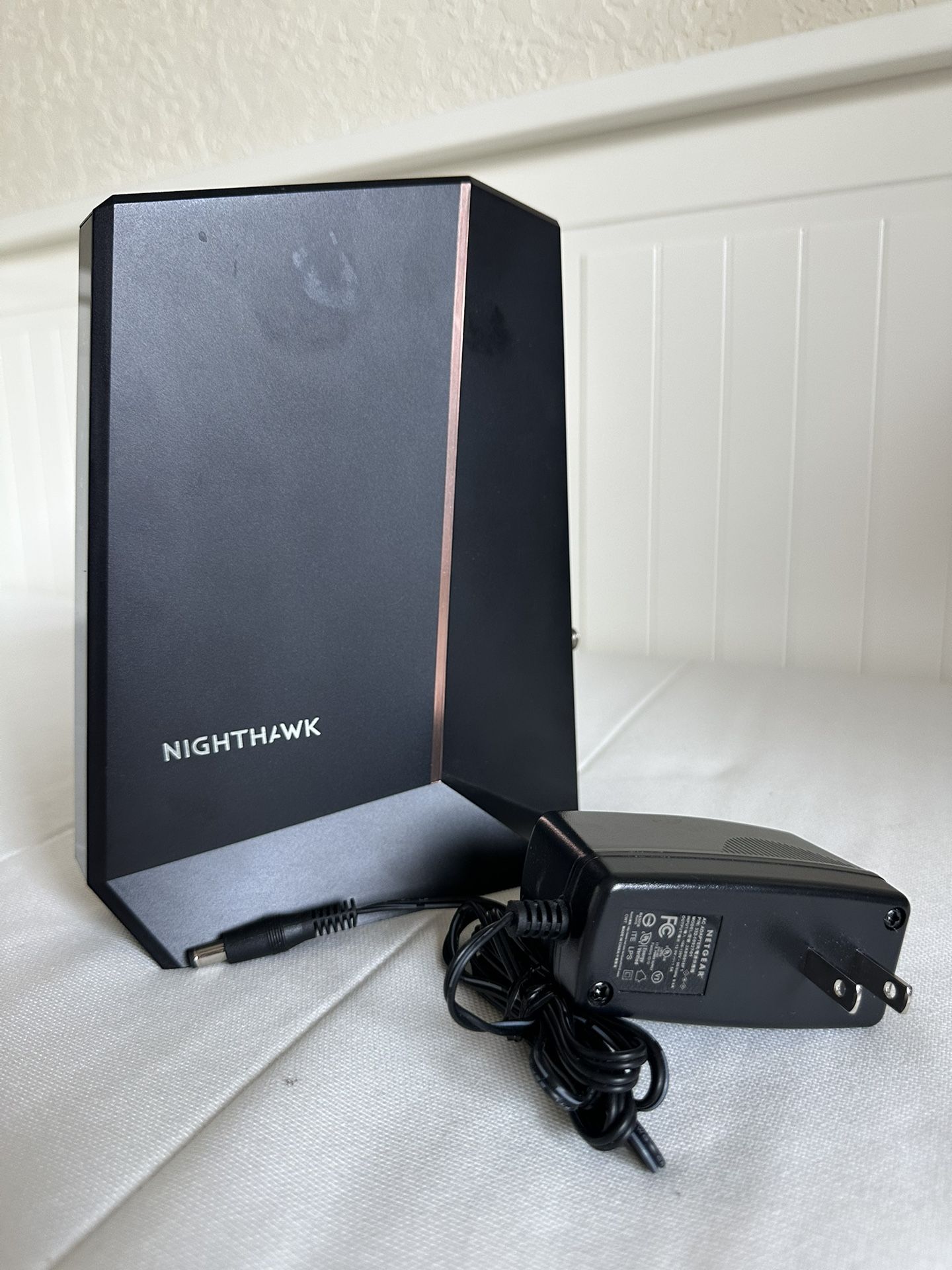 Cable Modem NETGEAR - Nighthawk 2.5Gbps Model CM2000