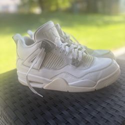 Jordan 4s Retro Pure Money Size 7y